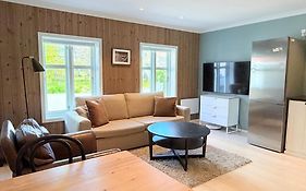 Stylish Apartment Near City Centre - Parking, Ev Lader